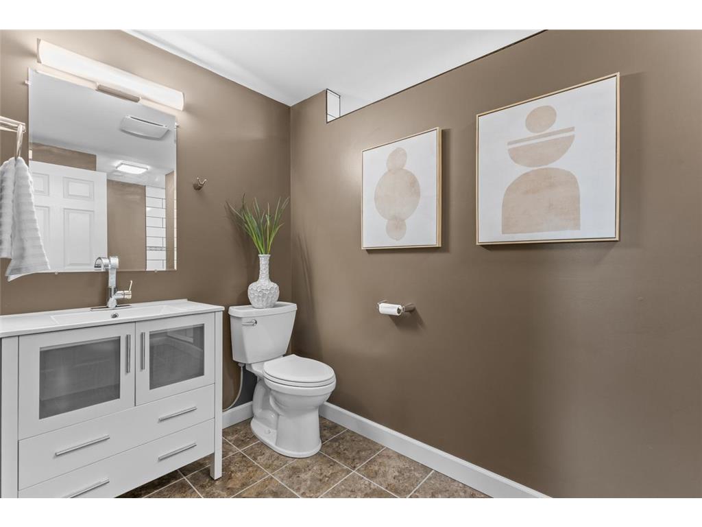 16894 Reeder Ridge Eden Prairie MN 55347 7085232 image55