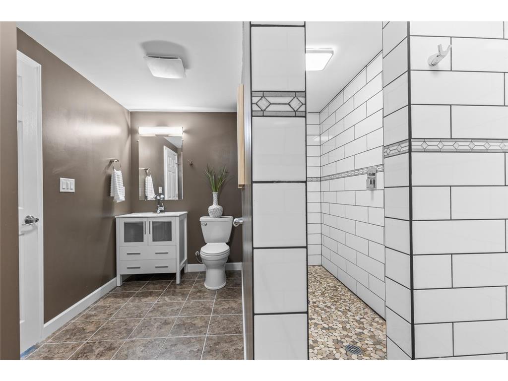 16894 Reeder Ridge Eden Prairie MN 55347 7106195 image57