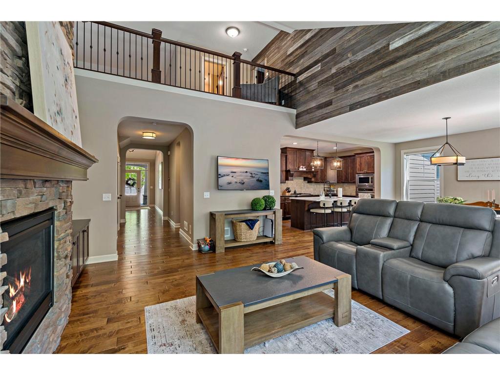 16899 E Lake Drive Lakeville MN 55044 7022641 image37