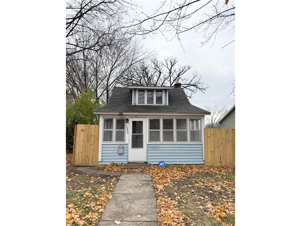 1690 Bush Avenue Saint Paul MN 55106 6638415 image1