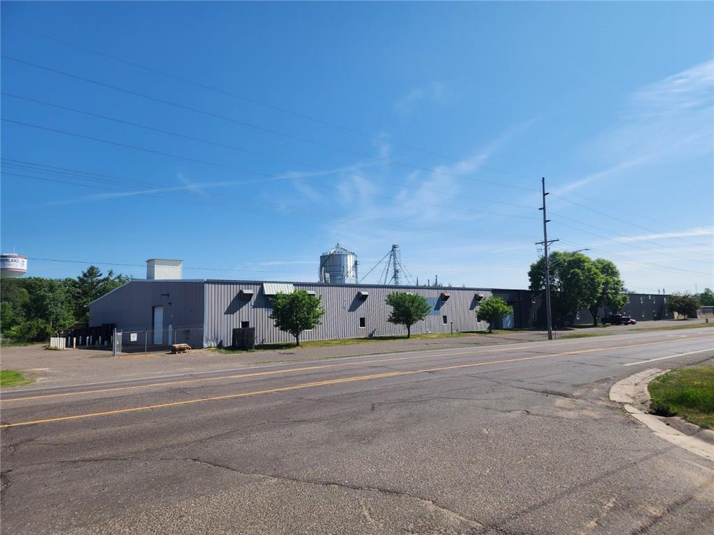 1690 Elm Street Cumberland WI 54829 6408313 image1