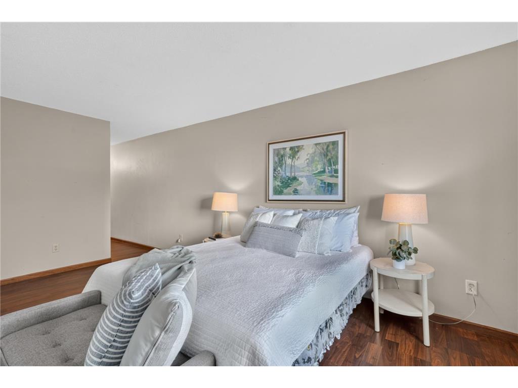 1690 Highway 36 W #320 Roseville MN 55113 7087597 image14