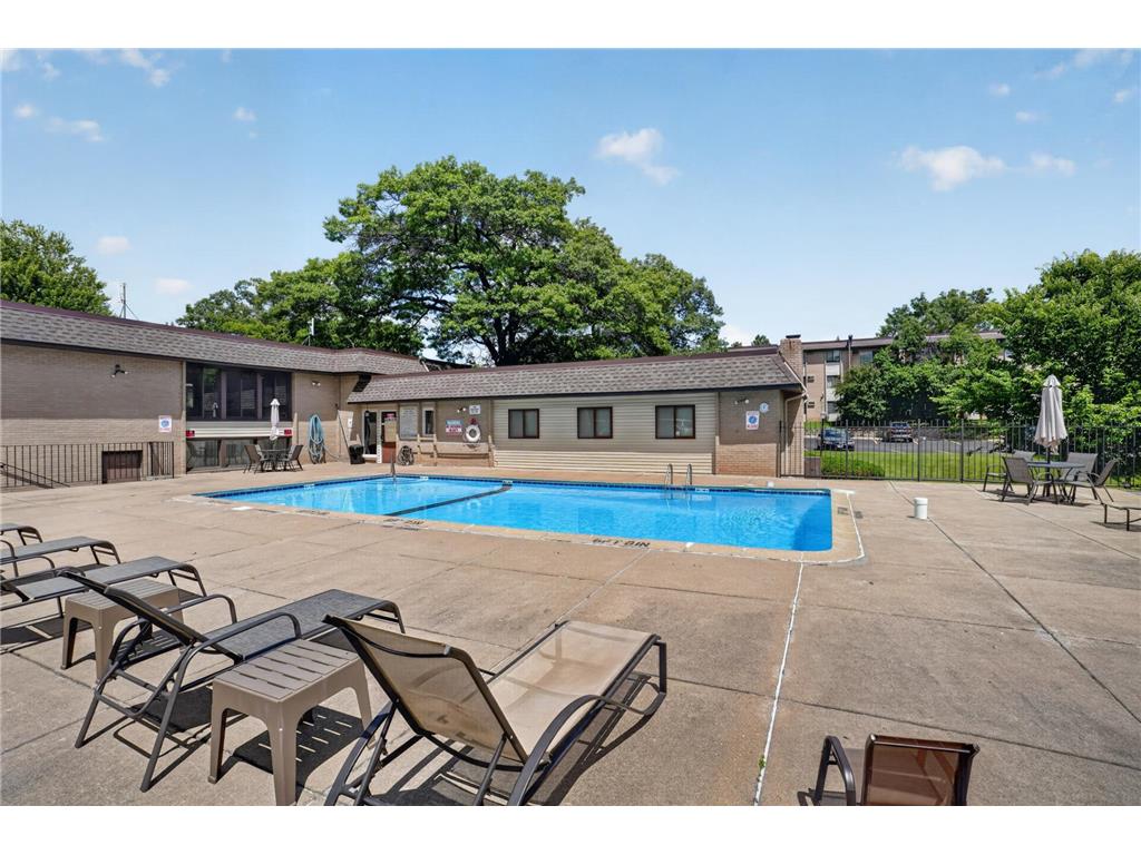 1690 Highway 36 W #320 Roseville MN 55113 7087597 image22