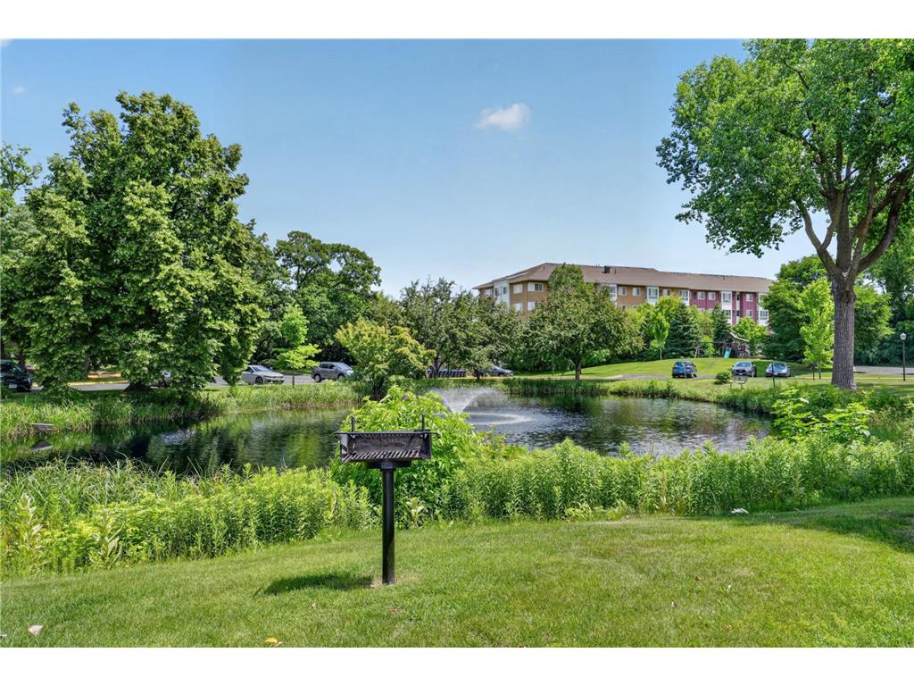 1690 Highway 36 W #320 Roseville MN 55113 7087597 image24