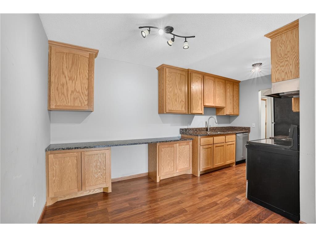 1690 Highway 36 W #320 Roseville MN 55113 7087597 image5
