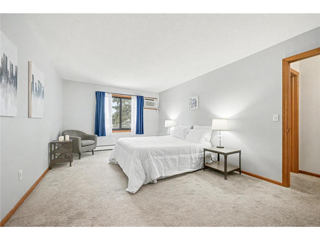 1690 Highway 36 w #224 Roseville MN 55113 6821118 image11