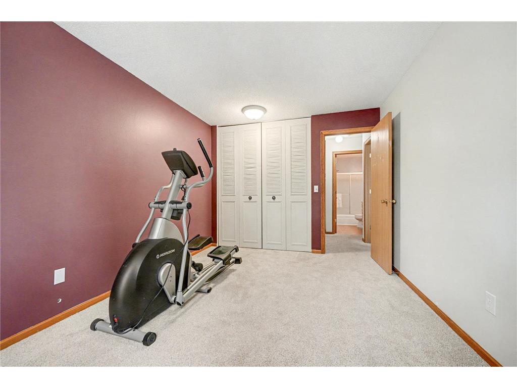 1690 Highway 36 w #224 Roseville MN 55113 6821118 image13