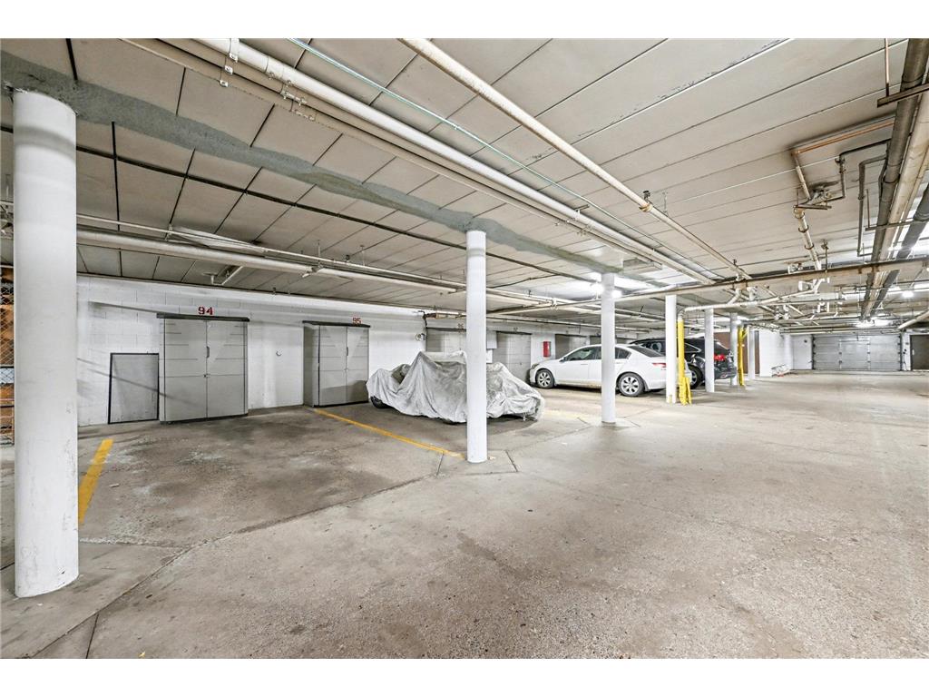 1690 Highway 36 w #224 Roseville MN 55113 6821118 image21