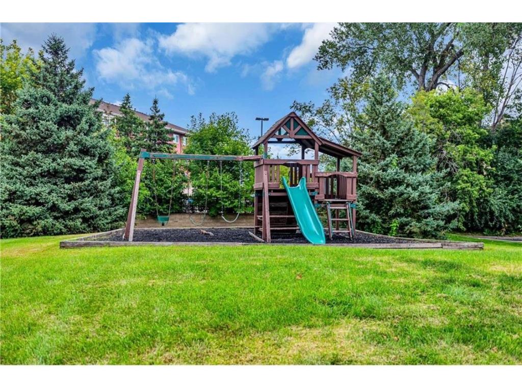 1690 Highway 36 w #224 Roseville MN 55113 6821118 image24