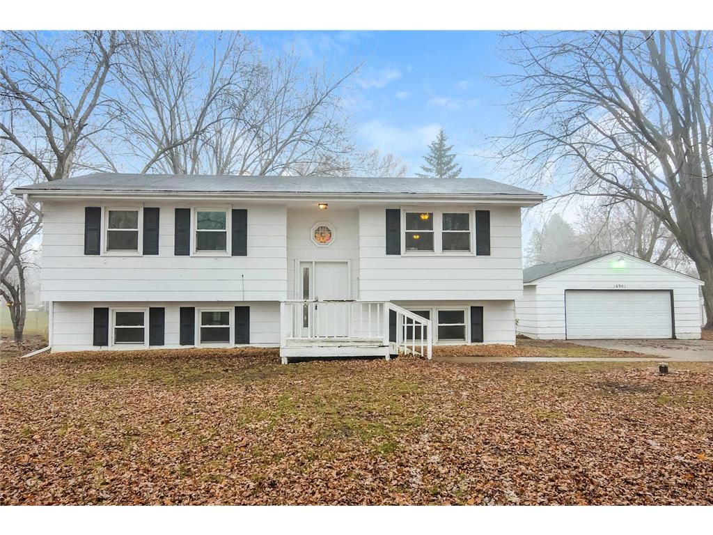 16901 Whitewood Avenue Credit River Twp MN 55372 6647061 image1