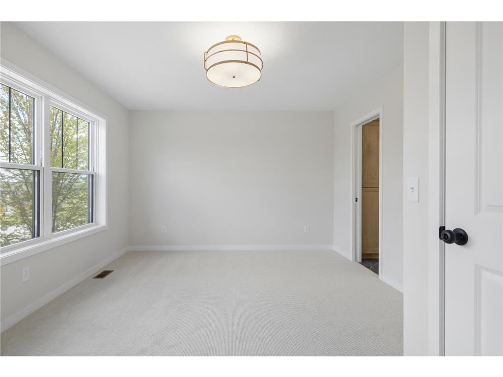 16905 Draft Horse Boulevard Lakeville MN 55044 7081221 image18