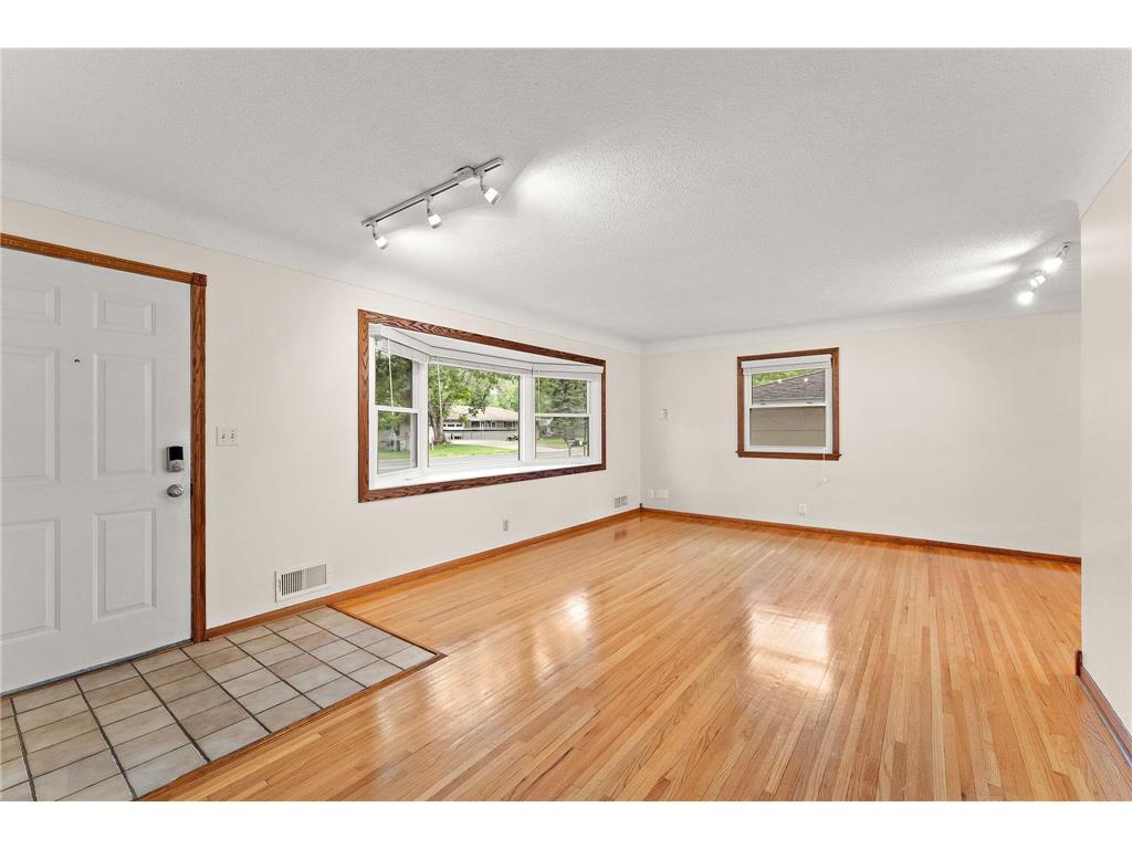 1691 4th Street White Bear Lake MN 55110 7079973 image10