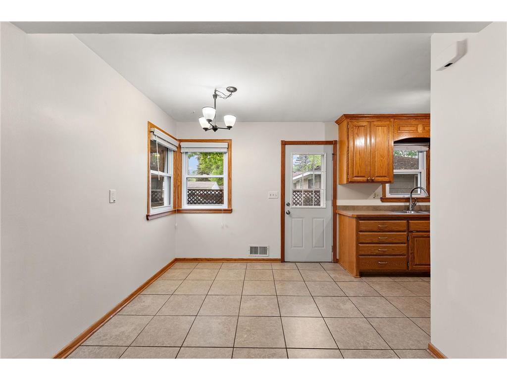 1691 4th Street White Bear Lake MN 55110 7079973 image13