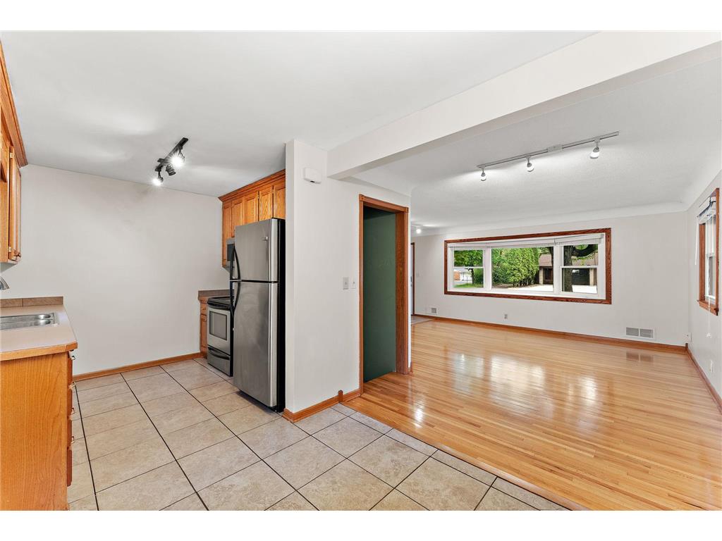 1691 4th Street White Bear Lake MN 55110 7079973 image14