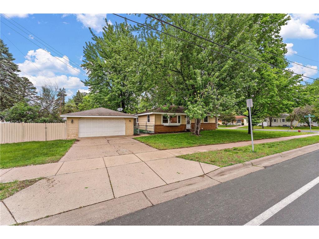 1691 4th Street White Bear Lake MN 55110 7079973 image3