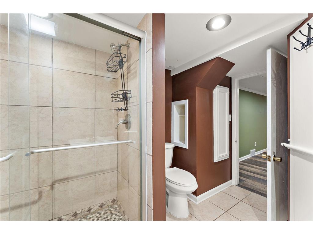 1691 4th Street White Bear Lake MN 55110 7079973 image32