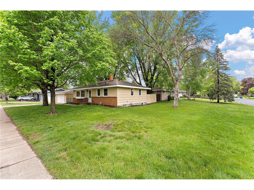 1691 4th Street White Bear Lake MN 55110 7079973 image4