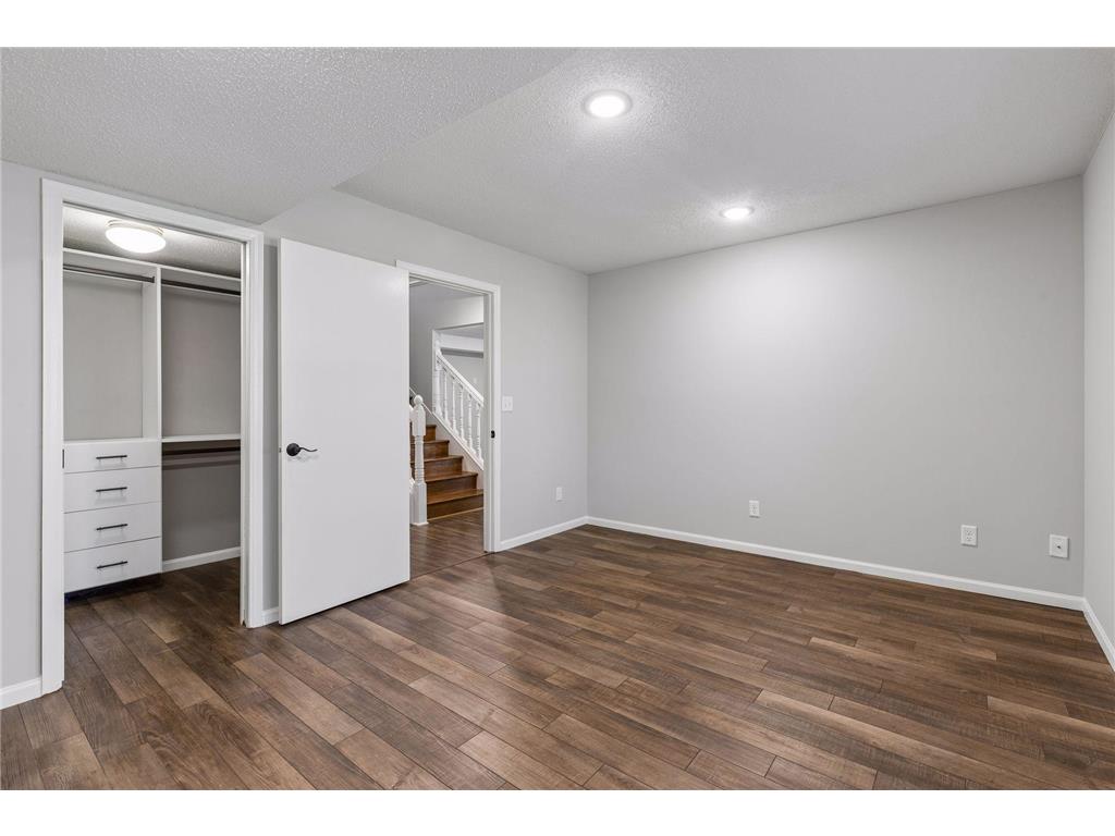 1691 Brueberry Lane Arden Hills MN 55112 7076993 image29