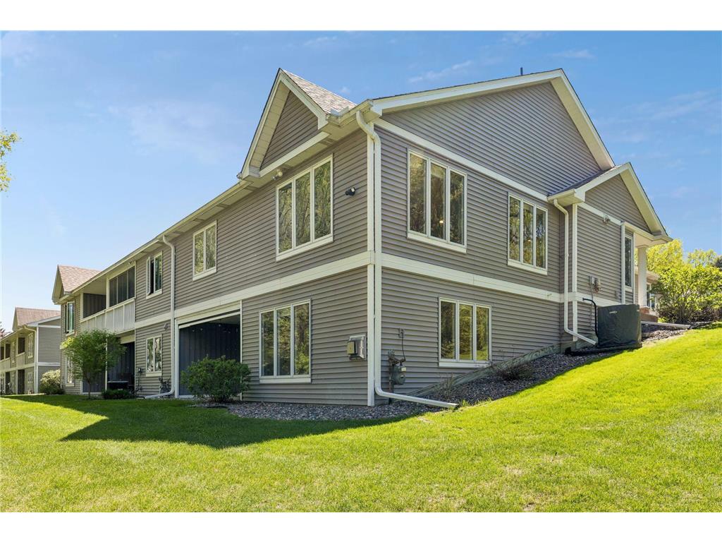 1691 Brueberry Lane Arden Hills MN 55112 7076993 image33