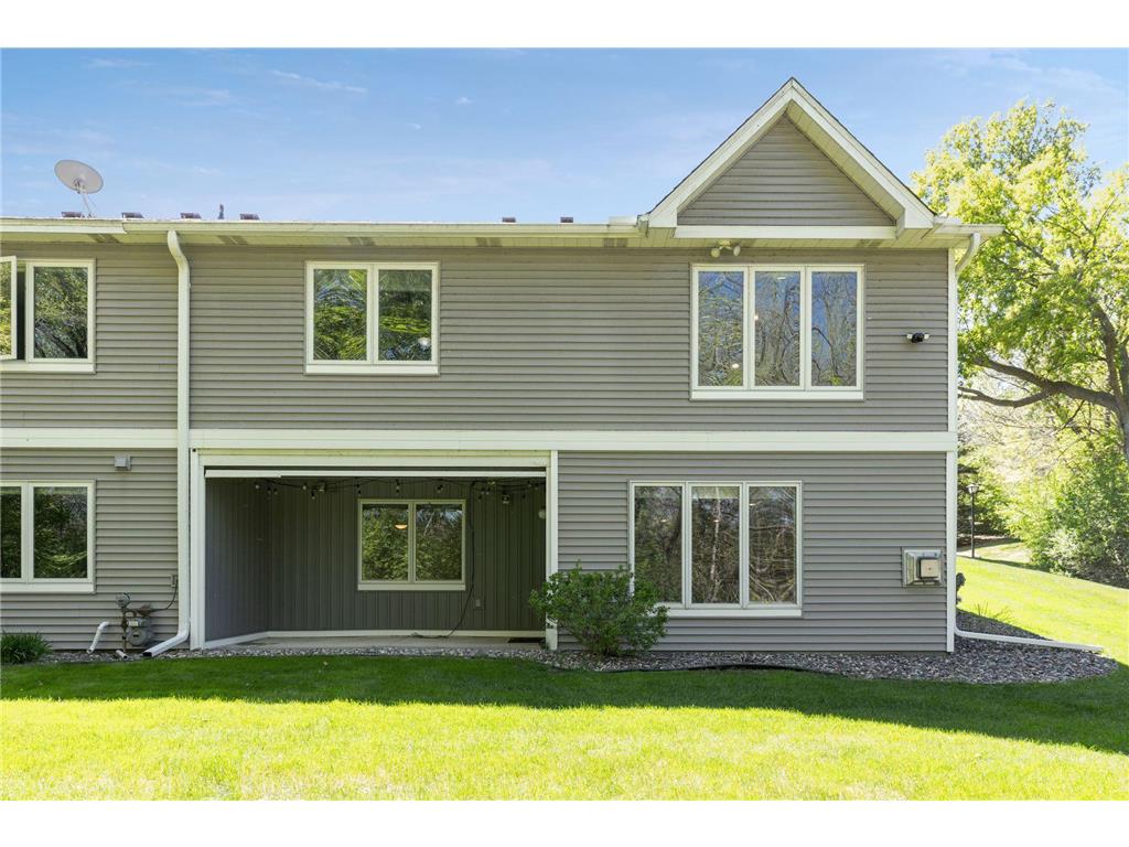 1691 Brueberry Lane Arden Hills MN 55112 7076993 image34