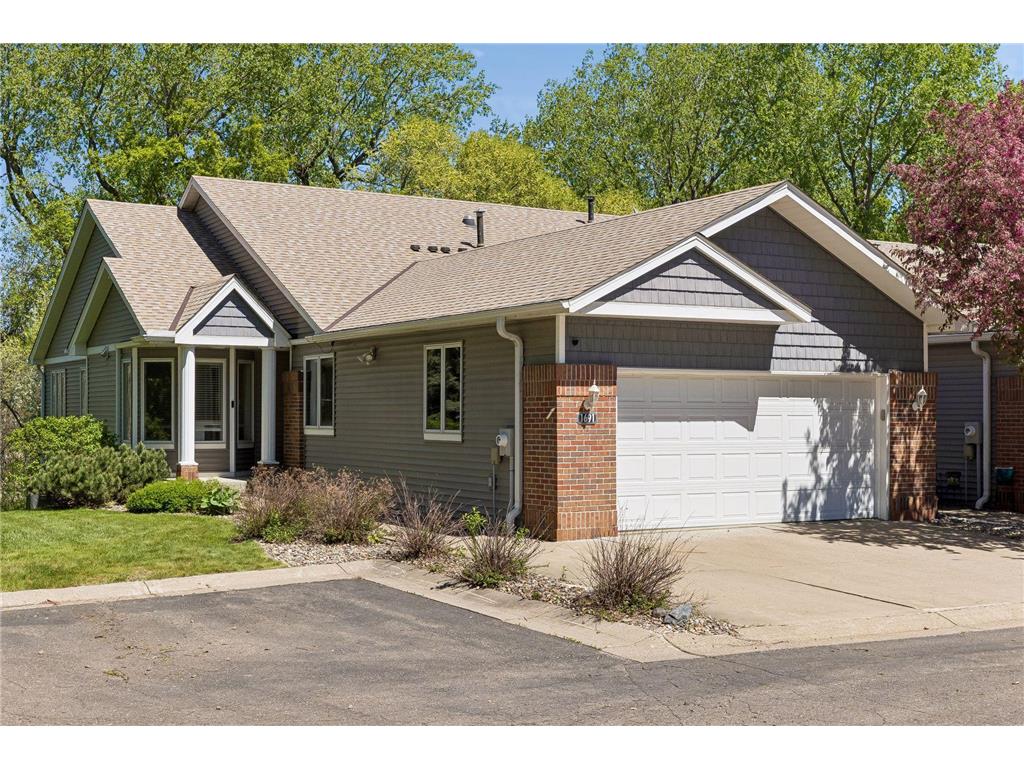1691 Brueberry Lane Arden Hills MN 55112 7076993 image35
