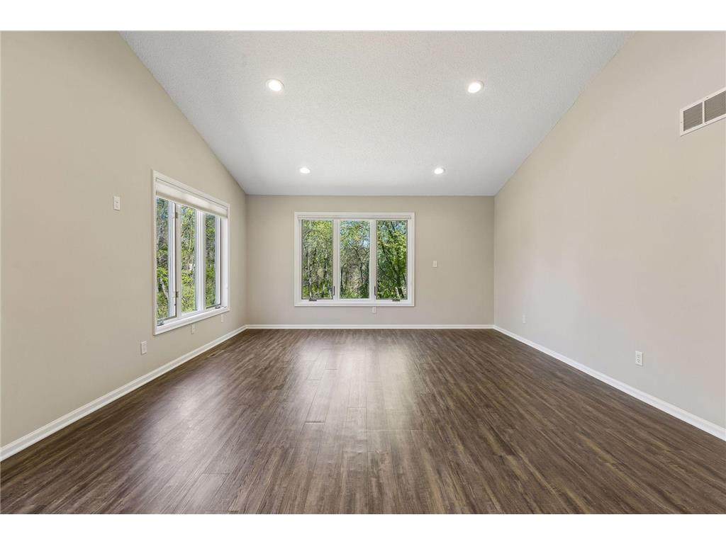 1691 Brueberry Lane Arden Hills MN 55112 7076993 image8