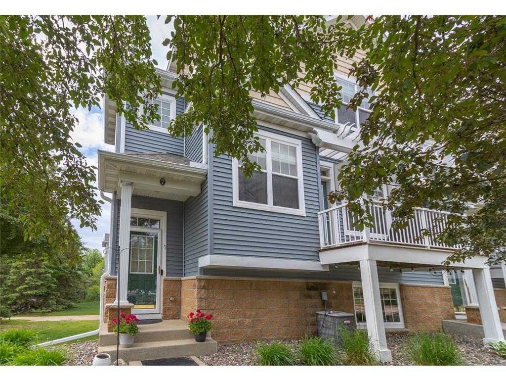 1691 Village Trail E #7 Maplewood MN 55109 7087557 image2