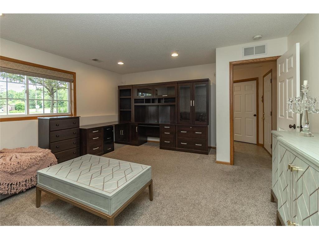 1691 Village Trail E #7 Maplewood MN 55109 7087557 image39