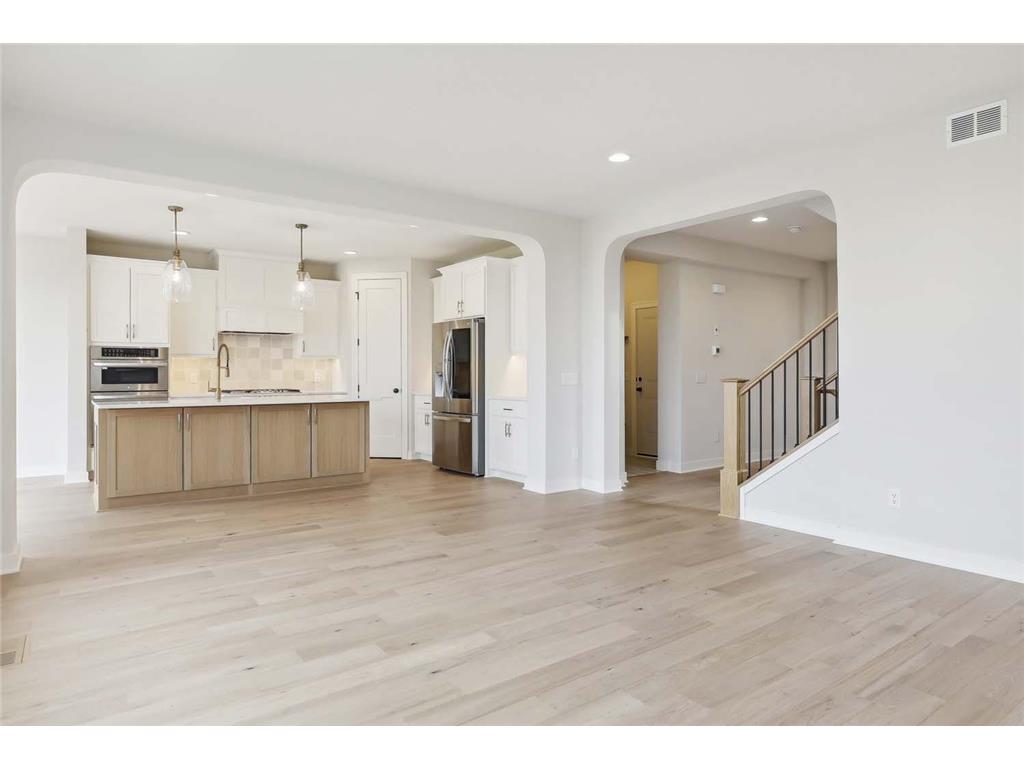 16917 47th Place N Plymouth MN 55446 6465355 image1