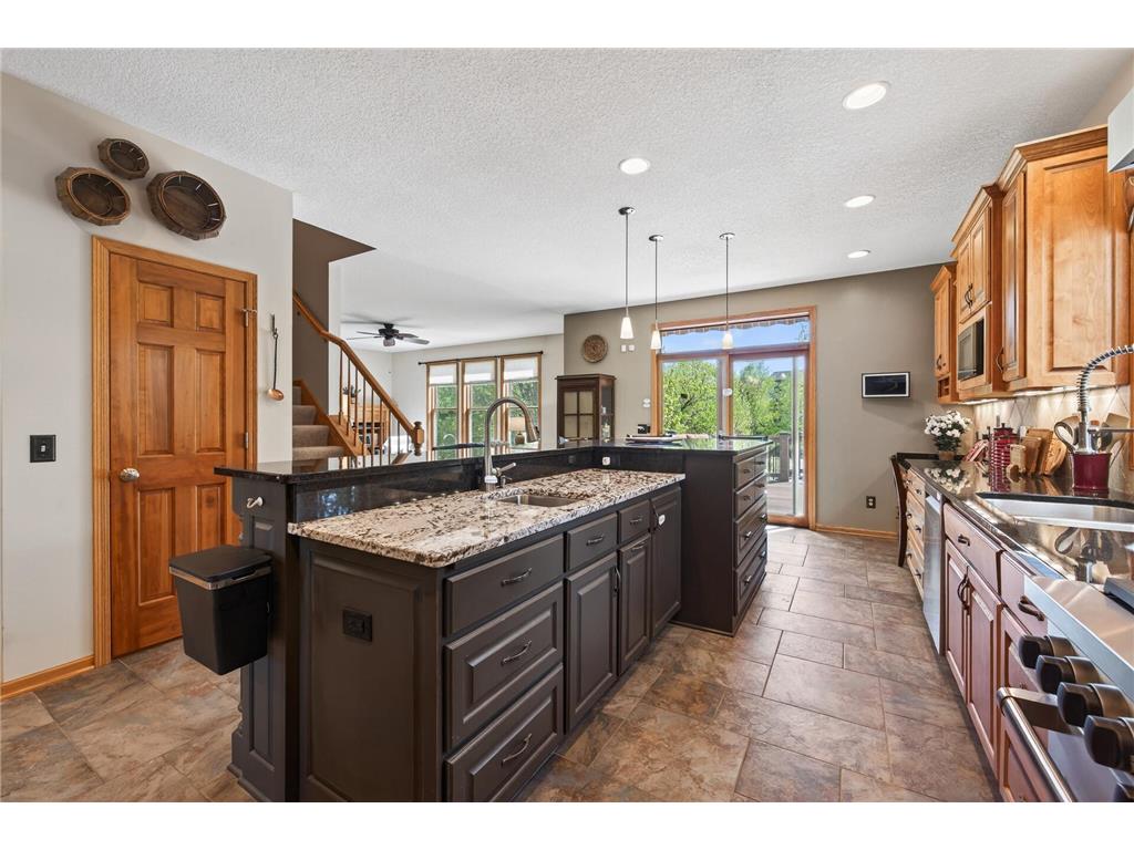 16917 73rd Place N Maple Grove MN 55311 7069686 image6