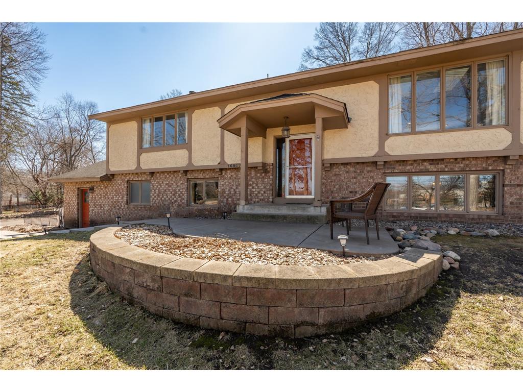 16917 Lake Street Extension Minnetonka MN 55345 7064093 image5