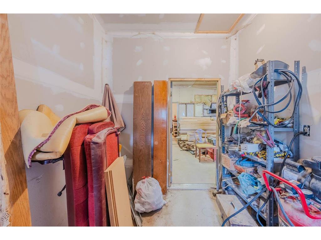 1692 Highway 73 Hibbing MN 55746 - Janette 7097201 image37