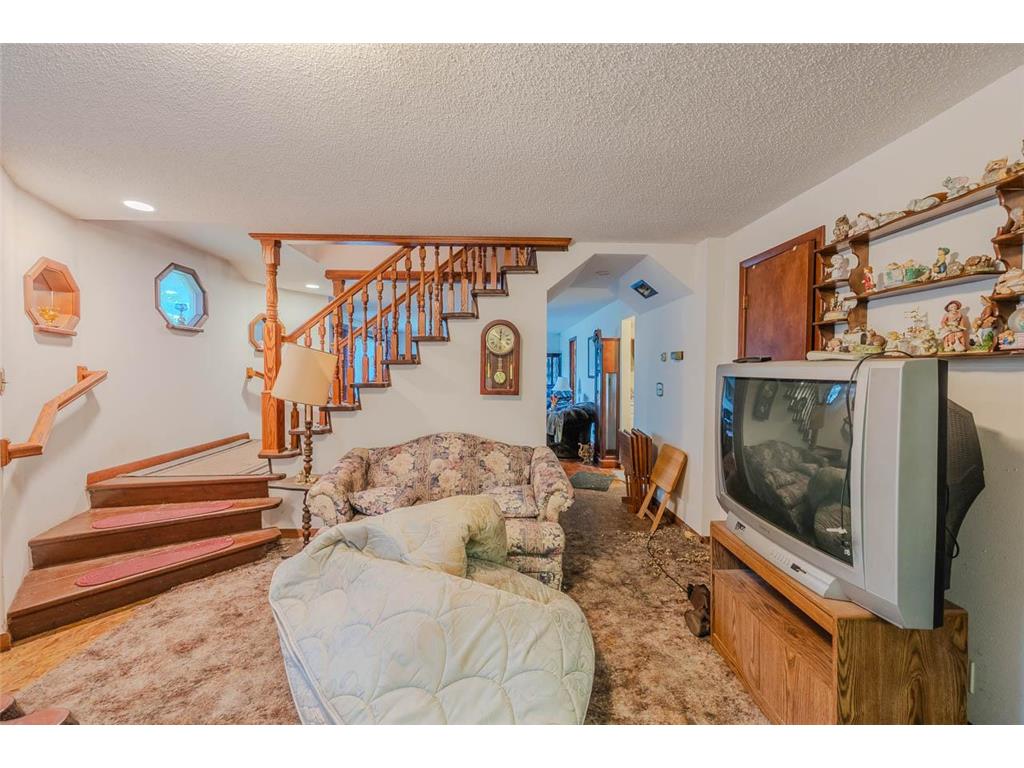 1692 Highway 73 Hibbing MN 55746 - Janette 7097201 image9