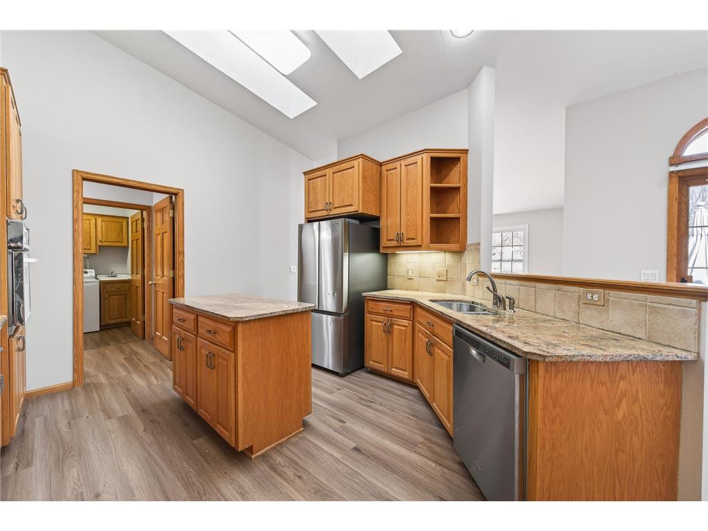 1692 Kerry Lane Woodbury MN 55125 7051204 image10