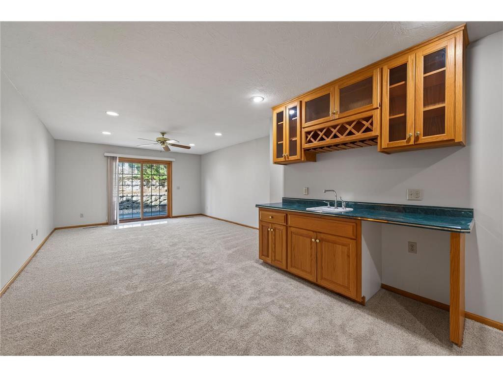 1692 Kerry Lane Woodbury MN 55125 7051204 image23