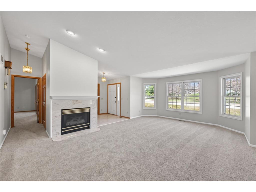 1692 Kerry Lane Woodbury MN 55125 7051204 image3
