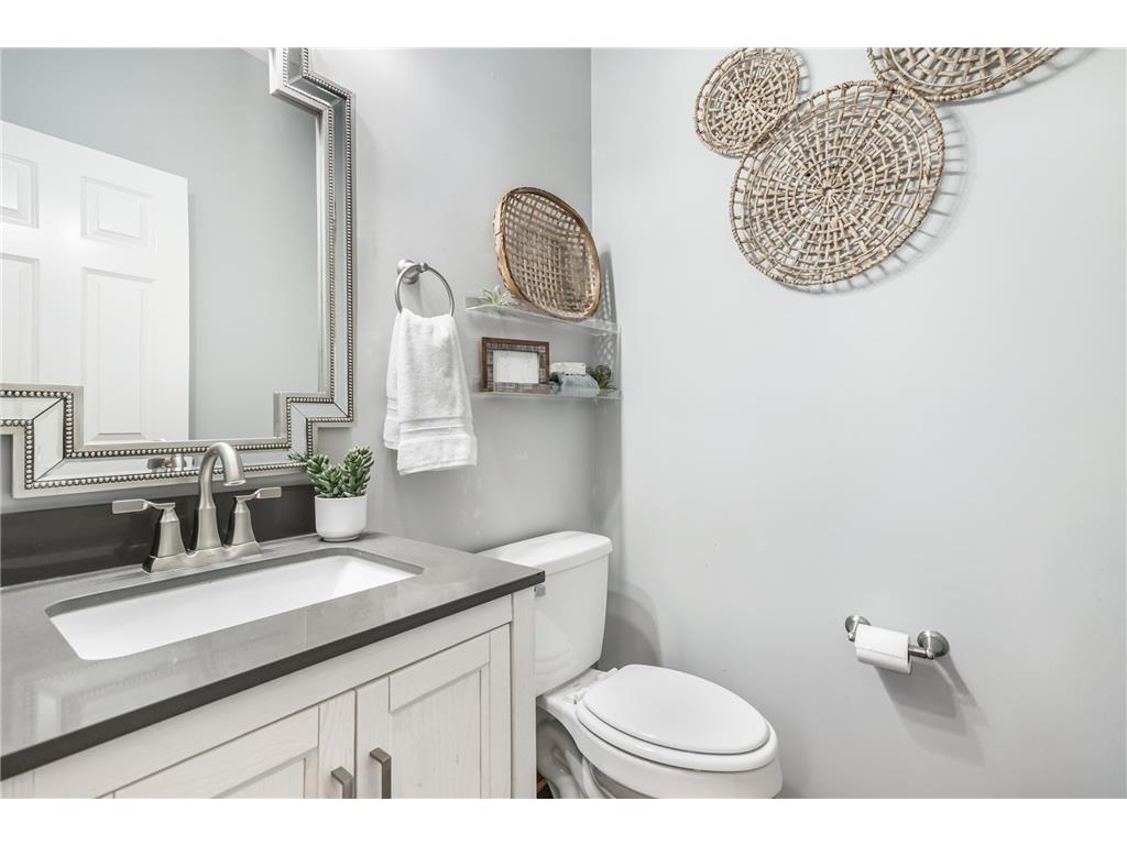 1692 Liberty Circle Shakopee MN 55379 7104678 image14
