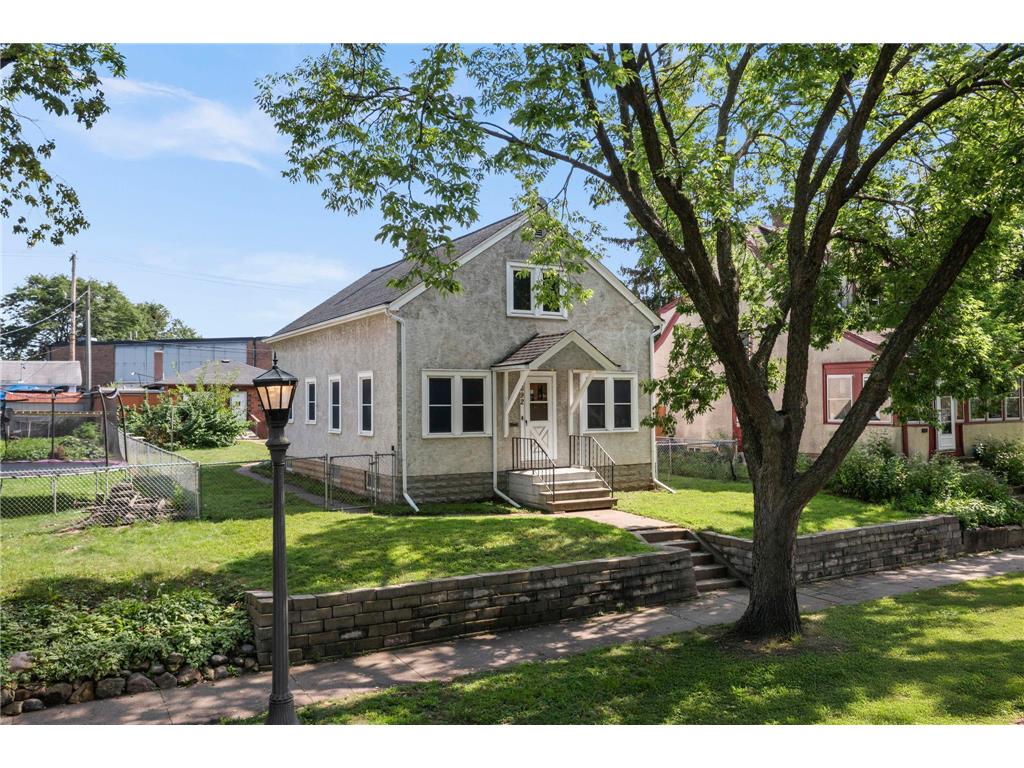 1692 W Race Street Saint Paul MN 55116 6775480 image1