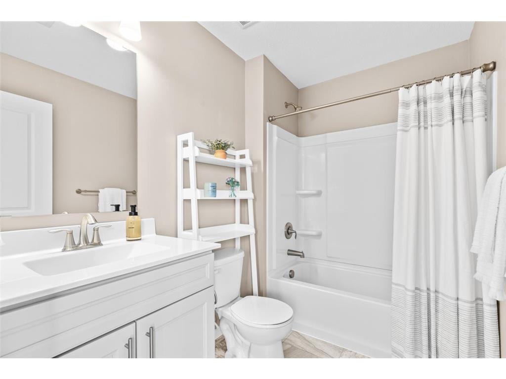 16920 Reeder Ridge Eden Prairie MN 55347 7082445 image53