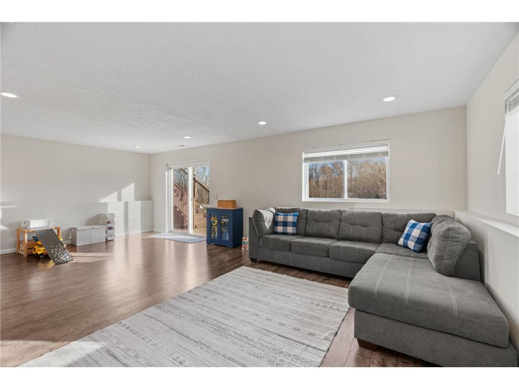 16921 Vickers Street NE Ham Lake MN 55304 7004704 image33