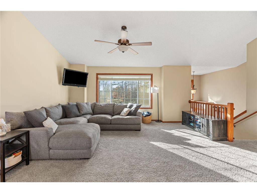 16921 Vickers Street NE Ham Lake MN 55304 7004704 image4