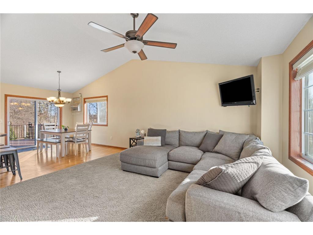 16921 Vickers Street NE Ham Lake MN 55304 7004704 image6