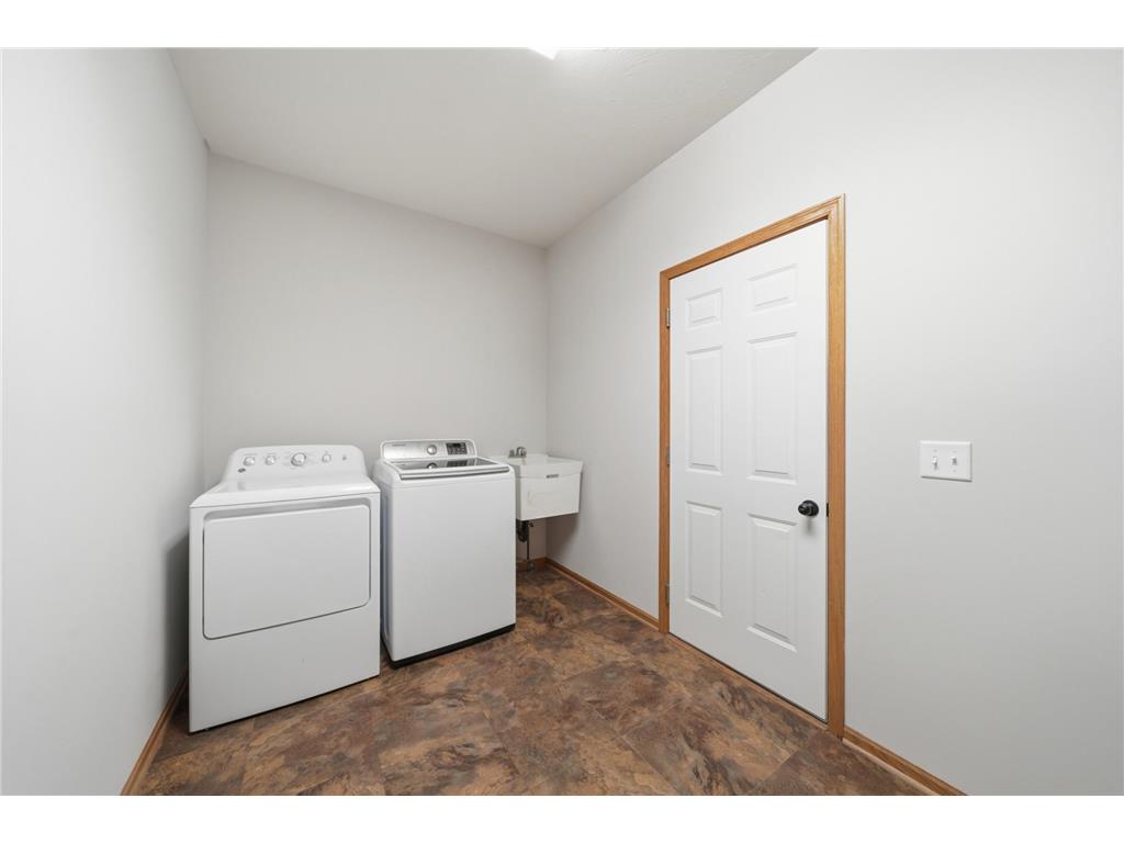 1693 Windsor Drive S Shakopee MN 55379 7072783 image24