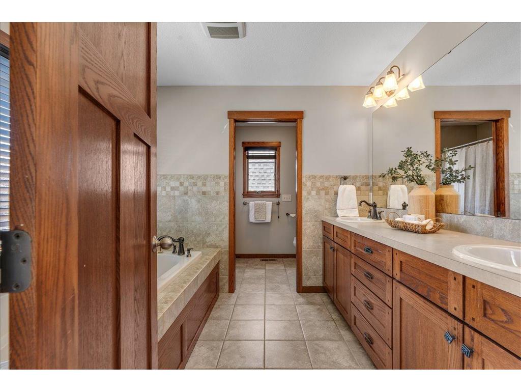 16931 E Lake Drive Lakeville MN 55044 7081344 image26