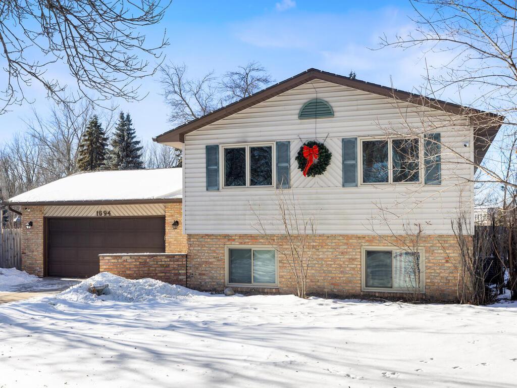 1694 119th Avenue NW Coon Rapids MN 55448 7015395 image1