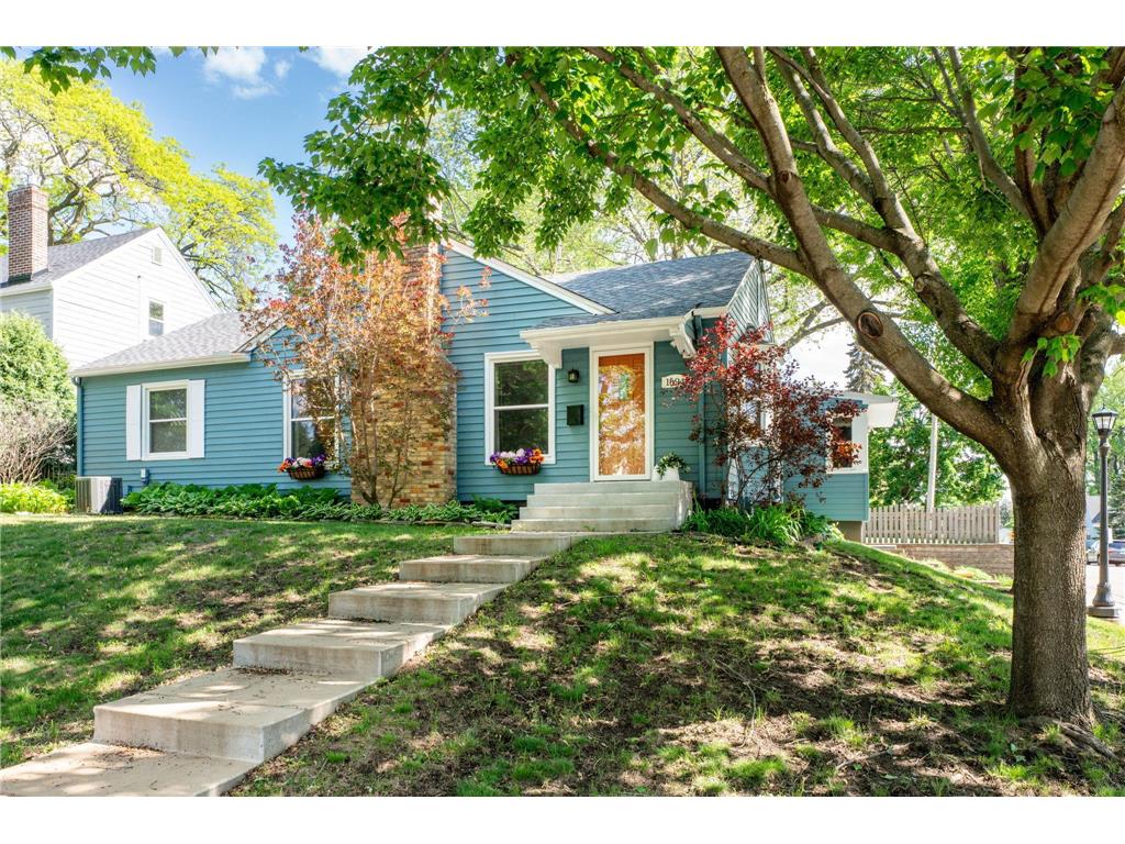 1694 Hillcrest Avenue Saint Paul MN 55116 6708977 image1