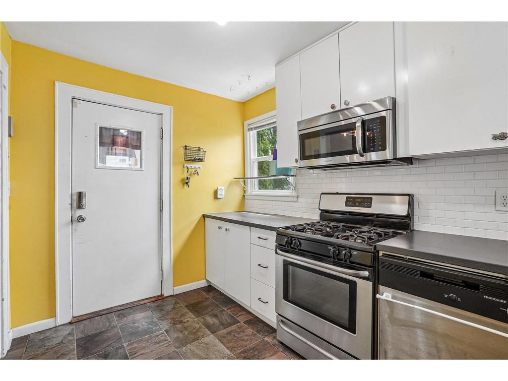 1694 Ivy Avenue E Saint Paul MN 55106 7049679 image12