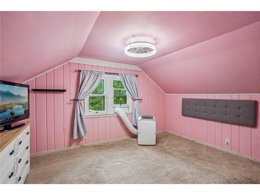 1694 Ivy Avenue E Saint Paul MN 55106 7049679 image23