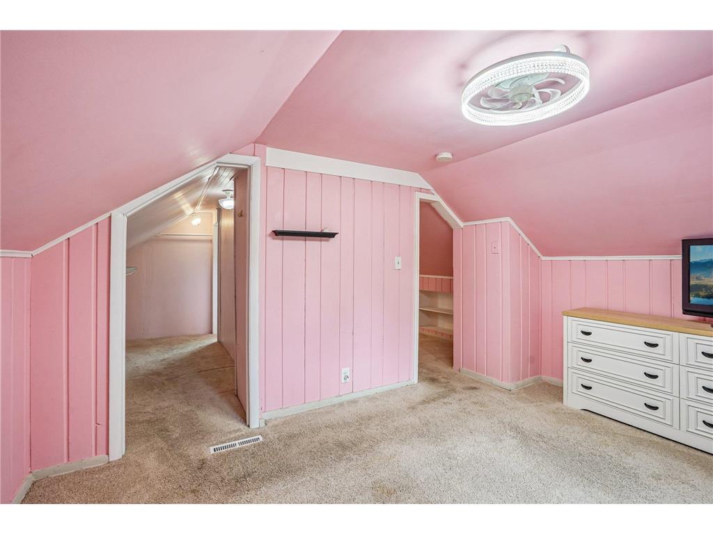 1694 Ivy Avenue E Saint Paul MN 55106 7049679 image25
