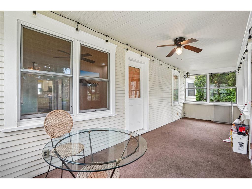 1694 Ivy Avenue E Saint Paul MN 55106 7049679 image3